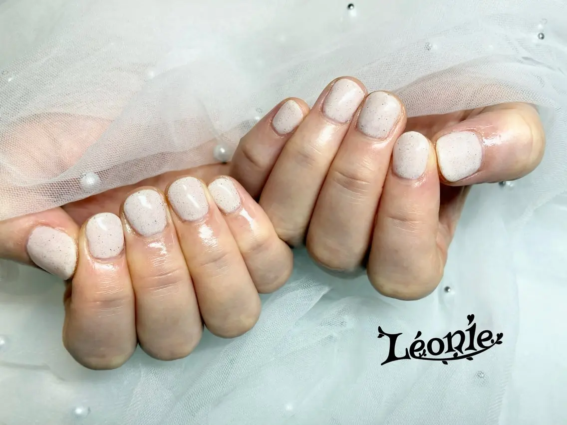 ネイル Léonie しほのネイルデザイン