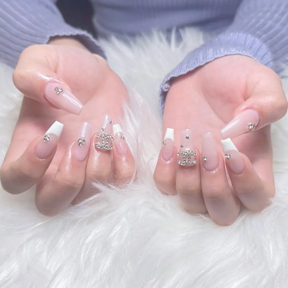 ネイル 韓国ネイル 持ち込み ニュアンスネイル ワンホンネイル ハンドネイル AKIKO NAILのネイルデザイン
