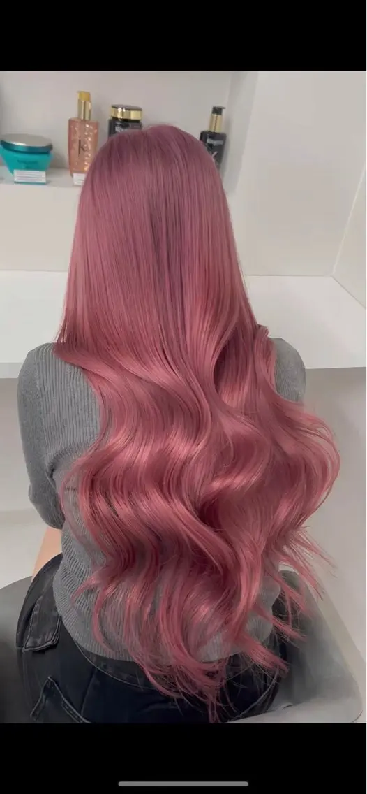 ヘアアレンジ モリシタ チョウのヘアスタイル
