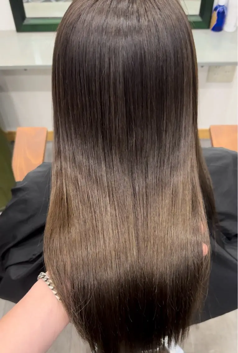 ロング カラー &tigre 佐藤秀太のヘアスタイル