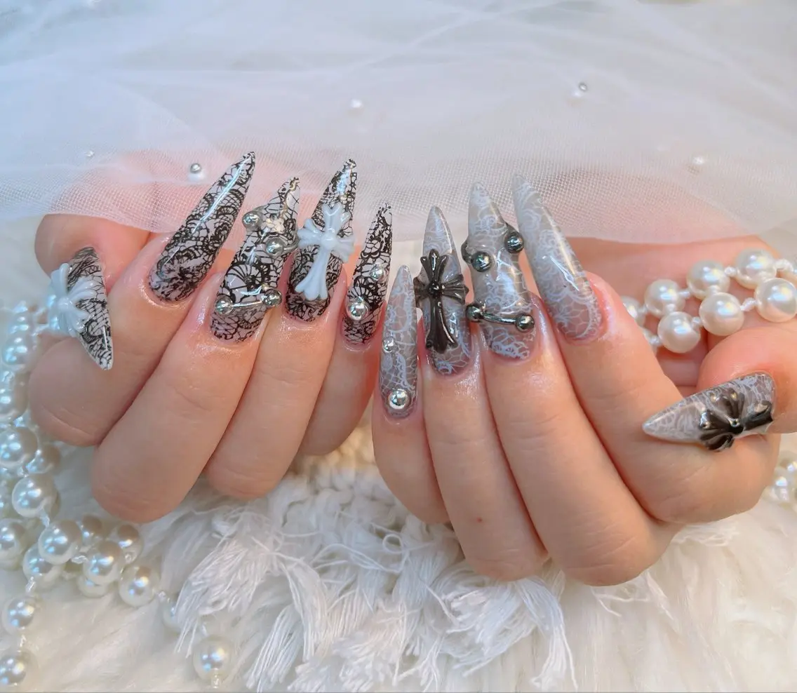 ロング ロング ハンドネイル Lee _nailのネイルデザイン