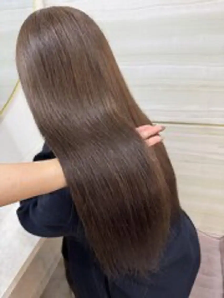 ロング カラー 💜eluあやね💜 🫧カラー・縮毛矯正のヘアスタイル