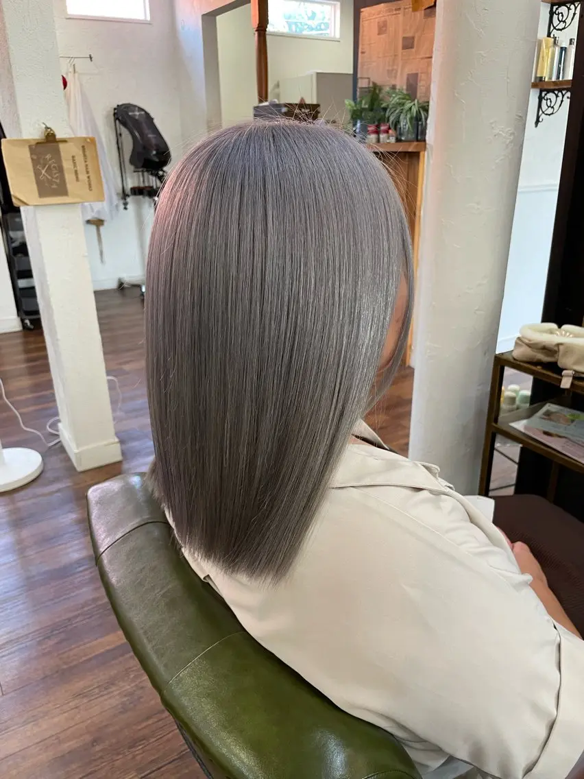 セミロング ヘアカラー 下林 雅明のヘアスタイル