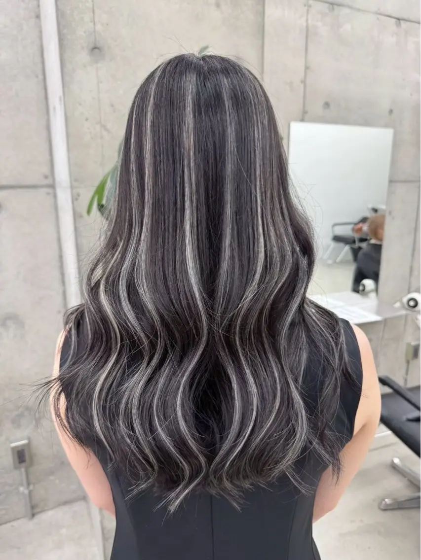 ロング カラー ハイライトカラー ハイライト ヘアカラー Kazuki/名古屋 ブリーチ/髪質改善のヘアスタイル
