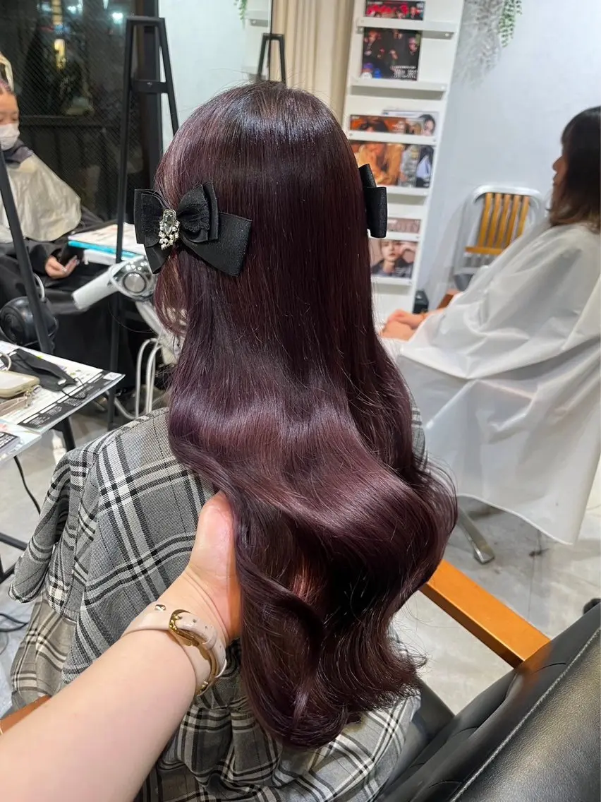ロング カラー ブリーチ ダブルカラー ラベンダーカラー ‎Lby home 🪽mikuのヘアスタイル