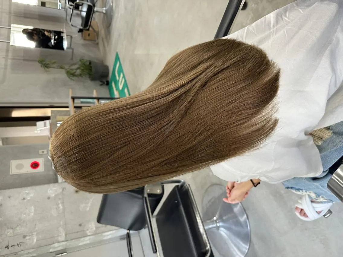 ミディアム カット ヘアカラー トリートメント 本場韓国ヘア特化 아이비/Aibiのヘアスタイル