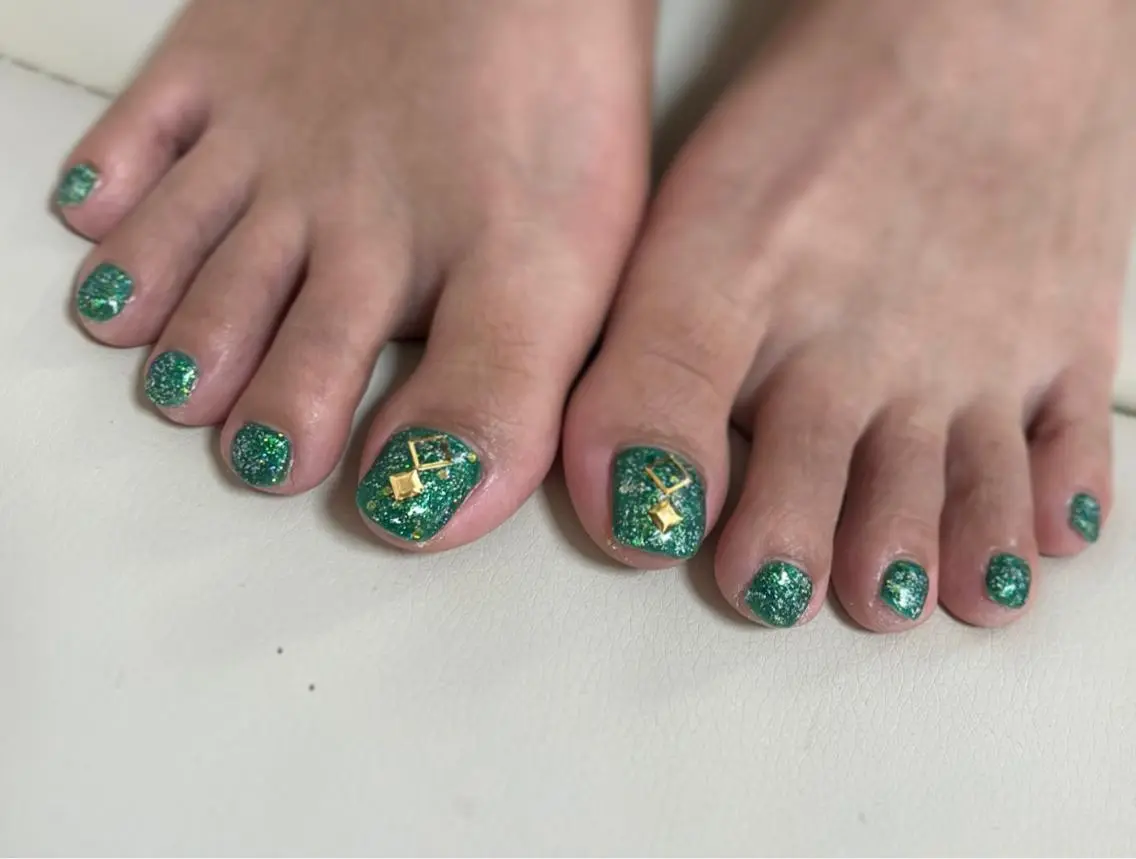 ネイル フットネイル シンプルネイル nail M&Tのネイルデザイン