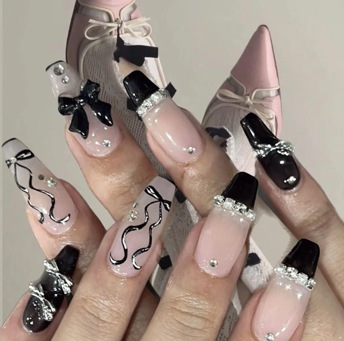ハンドネイル Lee Nailsのネイルデザイン