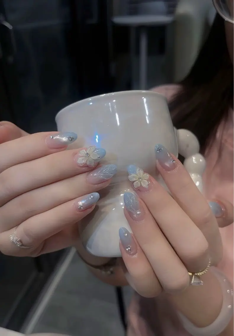 ネイル アートネイル フレンチネイル ジェルネイル 韓国ネイル 持ち込み ハンドネイル CHAIKO ANA.CHUOのネイルデザイン