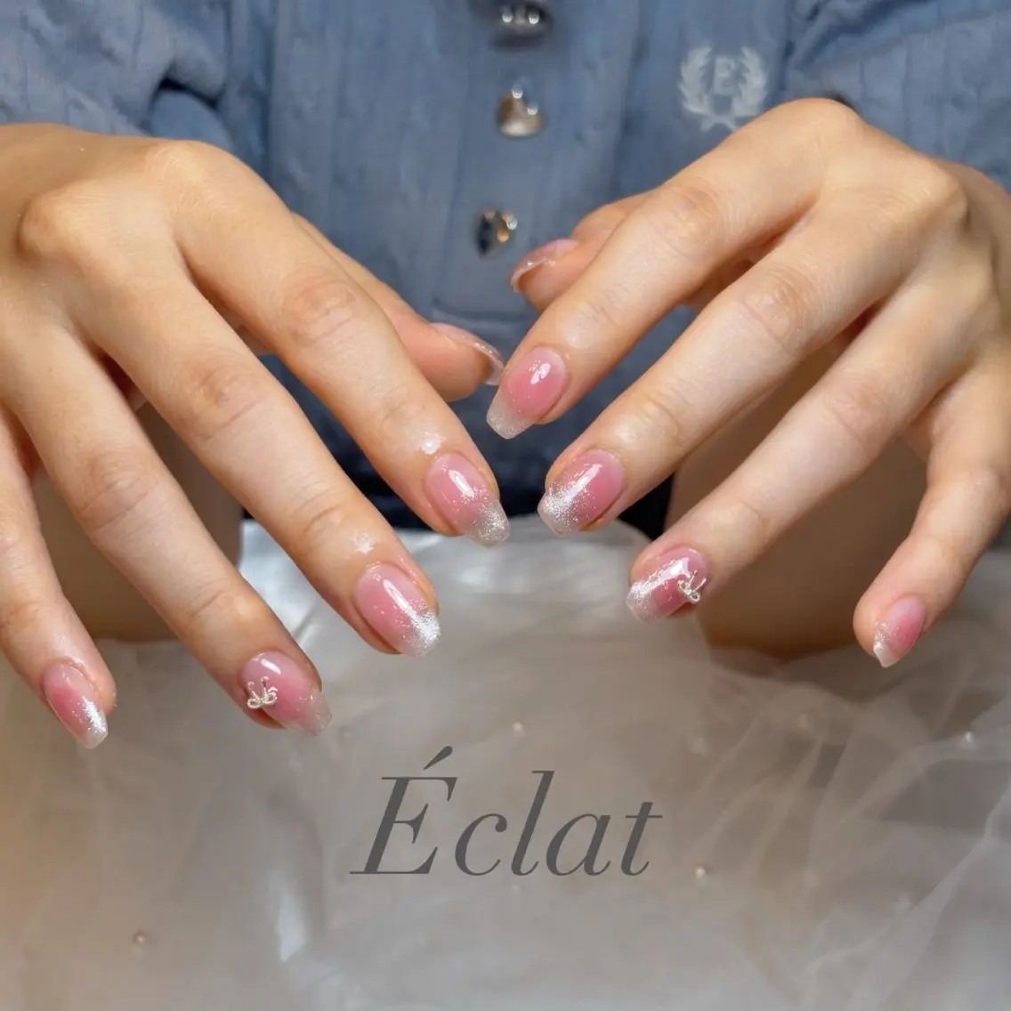 ネイル チークネイル フレンチネイル マグネットネイル マグネットフレンチ ハンドネイル nail salon Éclatのネイルデザイン