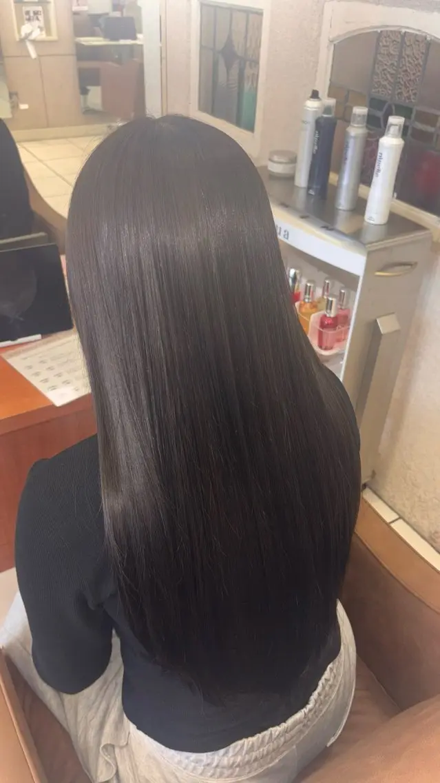 ロング トリートメント 艶カラー 髪質改善 🍓苺奈のヘアスタイル