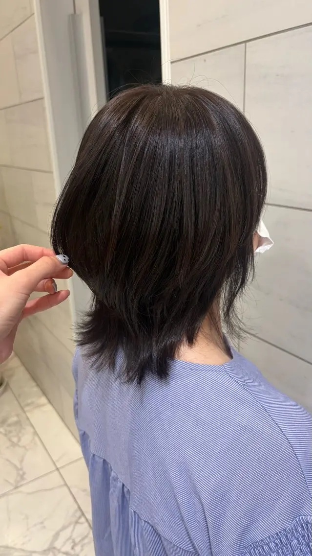 ミディアム レイヤーカット ウルフカット 後藤 茉子のヘアスタイル