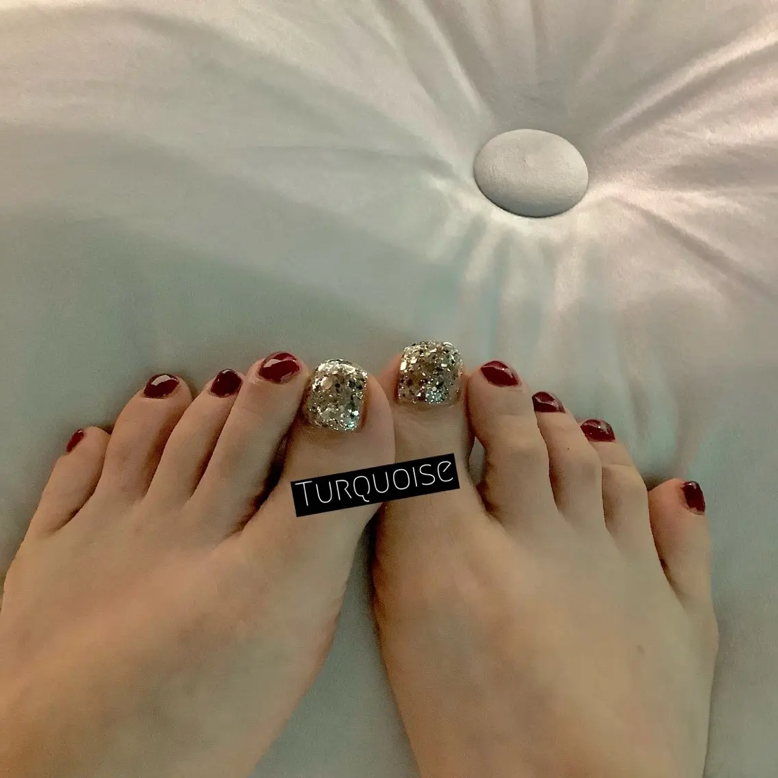 ネイル フットネイル 個性派ネイルサロン 💅🏼ターコイズのネイルデザイン
