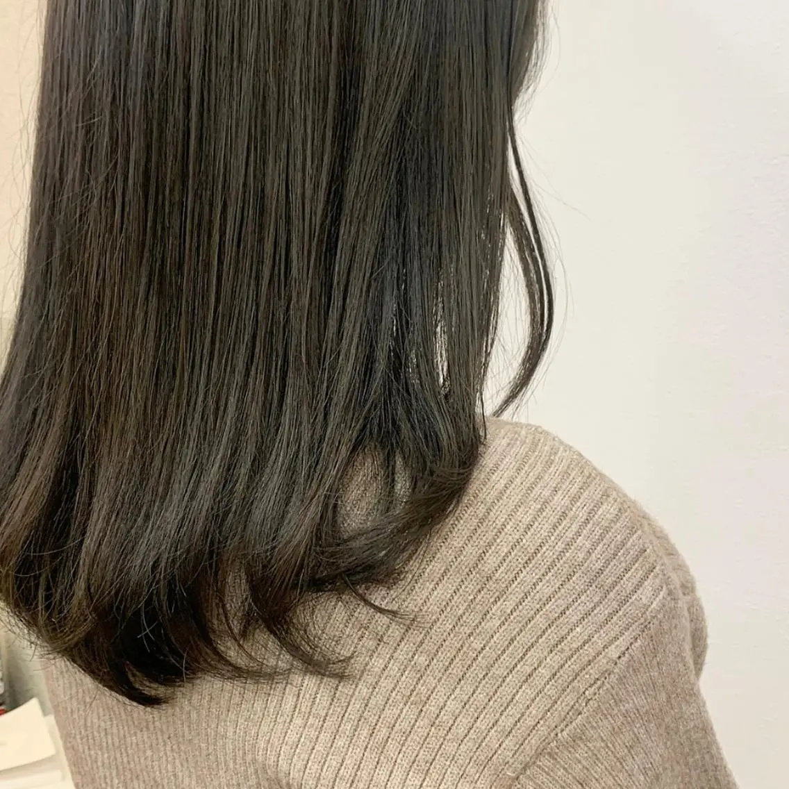 ミディアム カラー 透明感カラー ヘアカラー うえの ももねのヘアスタイル