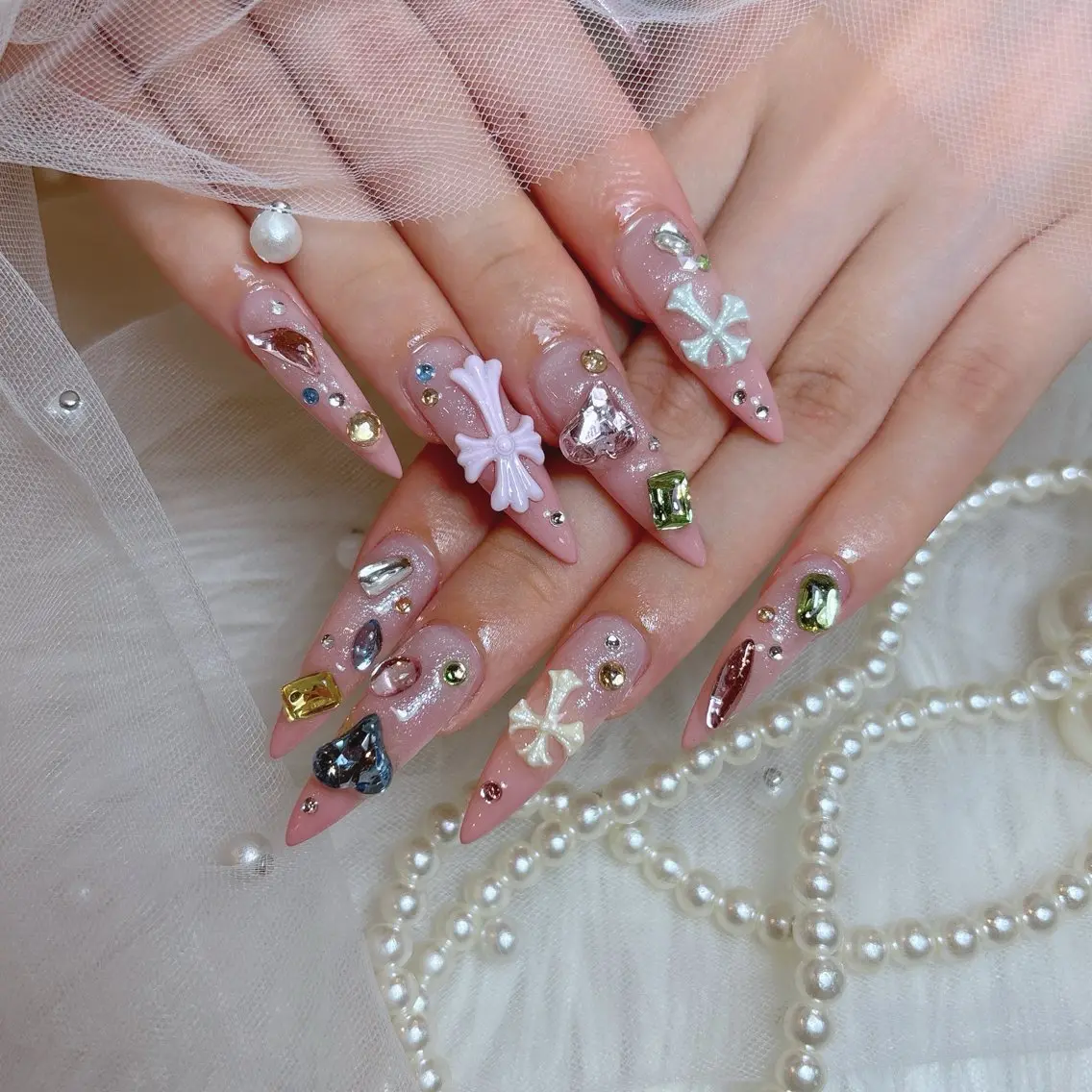 ネイル ガーリー 韓国ネイル ロングネイル ピンク ワンホンネイル Sora NAILのネイルデザイン