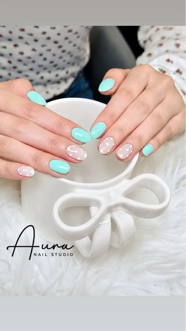 ネイル ハンドネイル Aura Nail Studioのネイルデザイン