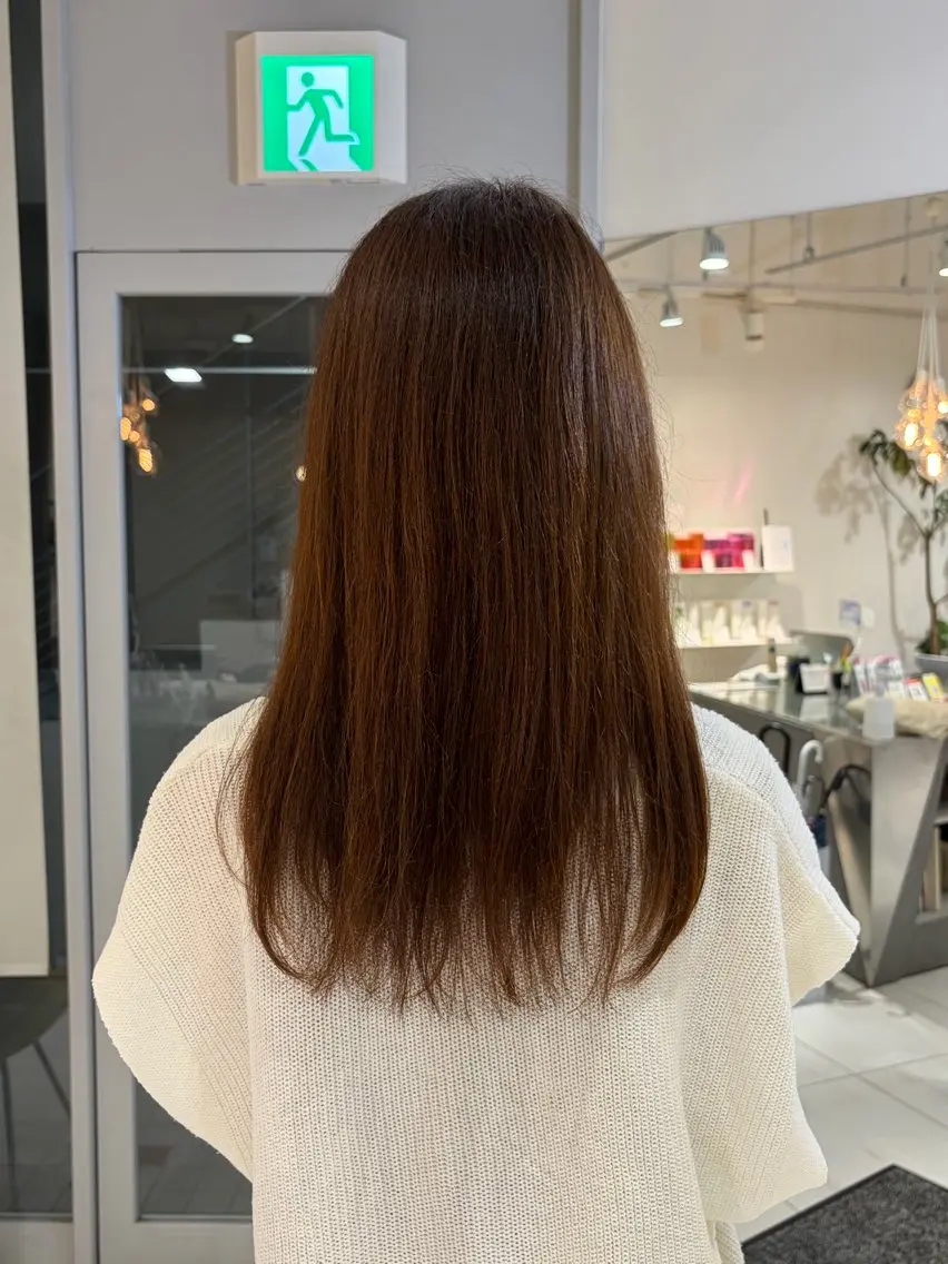 ロング ヘアカラー 黒川 恵莉のヘアスタイル