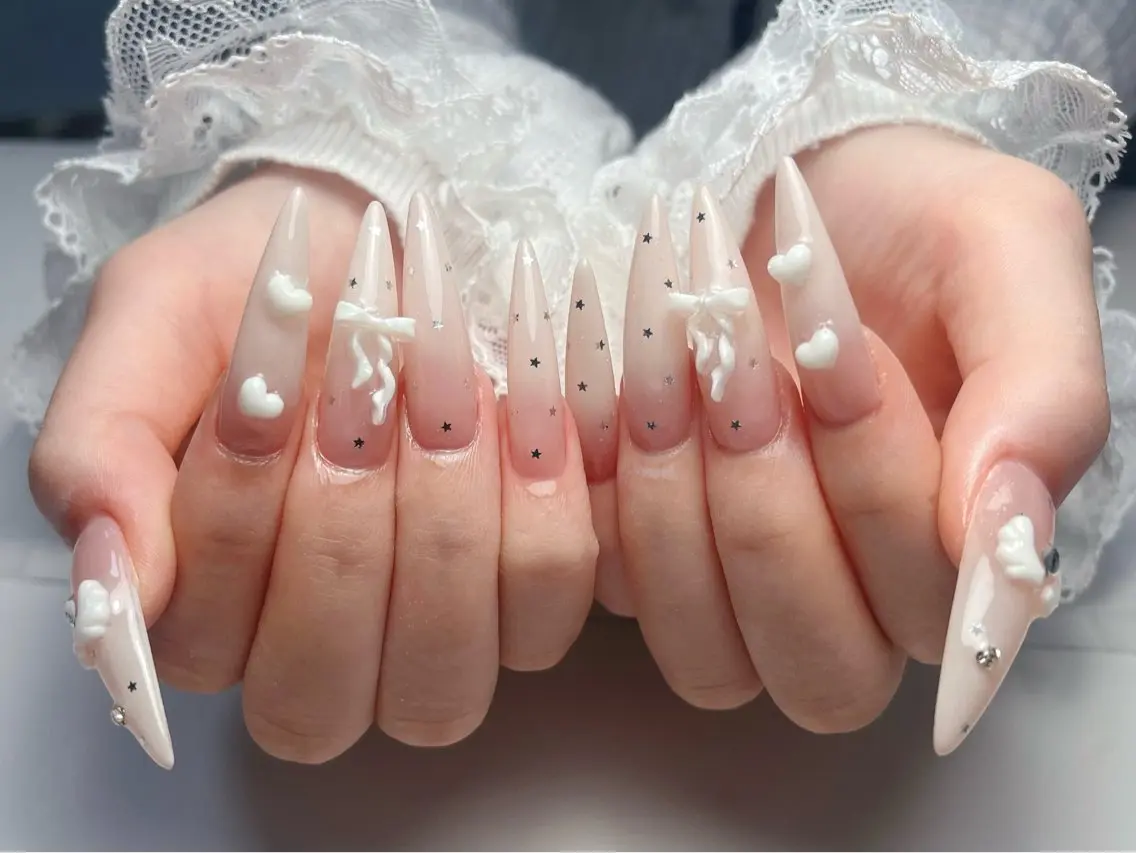 ネイル 成人式 フラッシュネイル フットネイル ジェルネイル 卒業式 ハンドネイル ハンドケア 心斎橋Mione nail salonのネイルデザイン