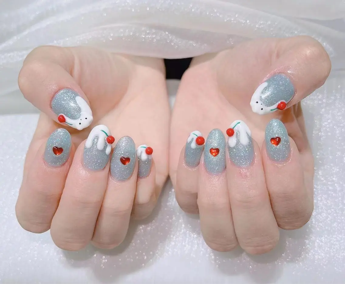 ネイル ハンドネイル Queens ciciのネイルデザイン