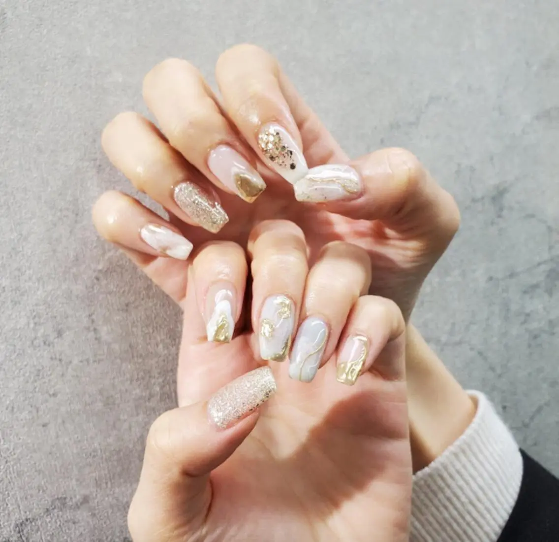 ネイル アートネイル ジェルネイル ミラーネイル ニュアンスネイル スカルプネイル nailstudio eviz新宿店のネイルデザイン
