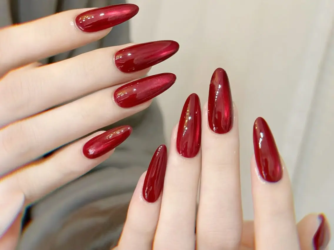 ネイル オーロラネイル チークネイル 長さ出し フットネイル フレンチネイル ハンドネイル ハンドケア Zz nail salonのネイルデザイン