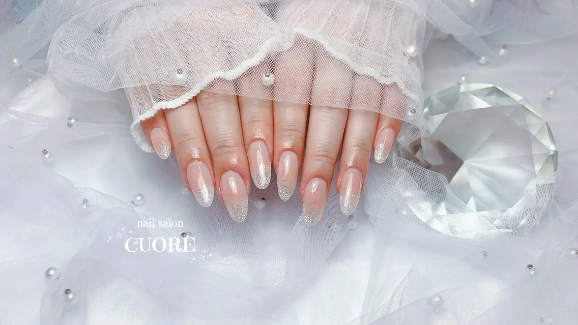 ネイル チークネイル ラメ(グリッター) ラメグラデーション オフィスネイル シンプルネイル nail salon CUOREのネイルデザイン