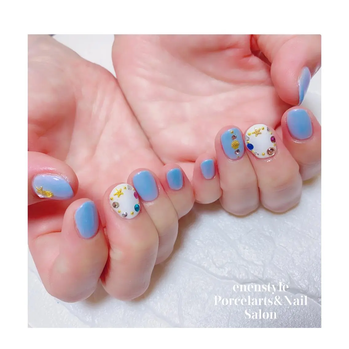 ショート ネイル ジェルネイル ニュアンスネイル オフィスネイル ワンカラーネイル パラジェル ハンドネイル 🐾enen style 🐾のネイルデザイン