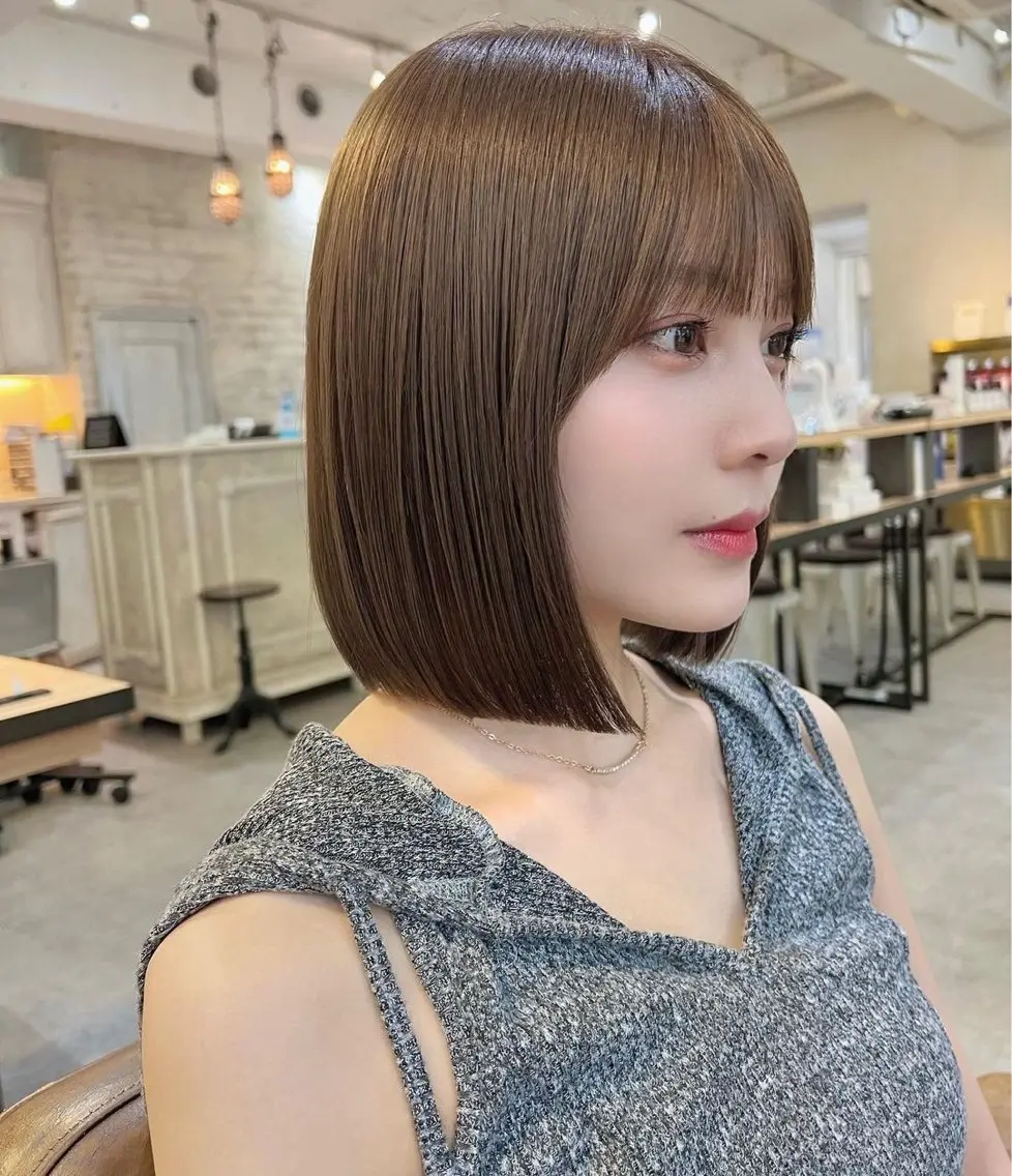 ミディアム しょうのともき ボブ／ブラウンカラーのヘアスタイル