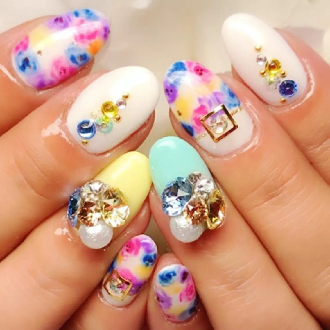ネイル ハンドネイル Ｎail Ｓalon ertiのネイルデザイン