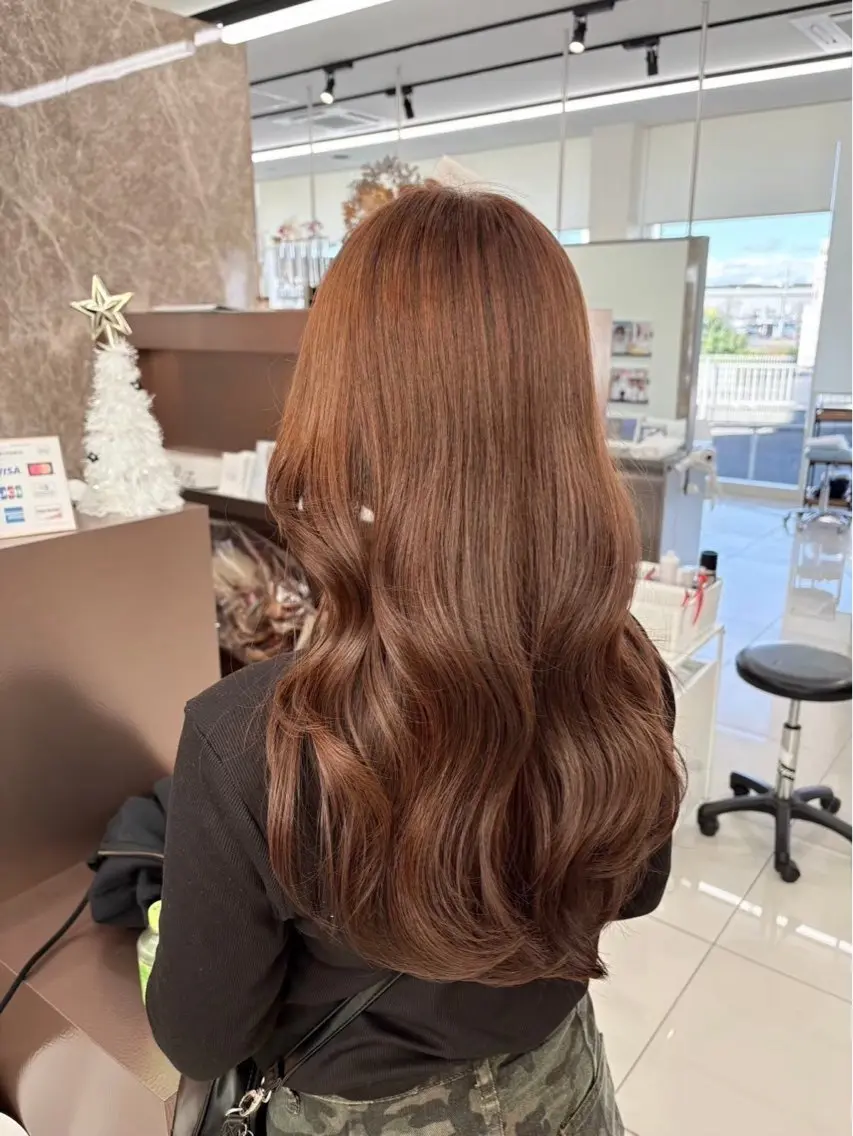 カラー ヘアカラー 上田 千智のヘアスタイル
