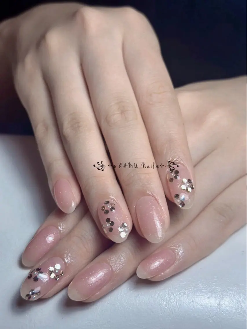 ネイル キラキラネイル マグネットネイル ミラーネイル ピンク 春ネイル ハンドネイル RAMU Nail 恵比寿店のネイルデザイン