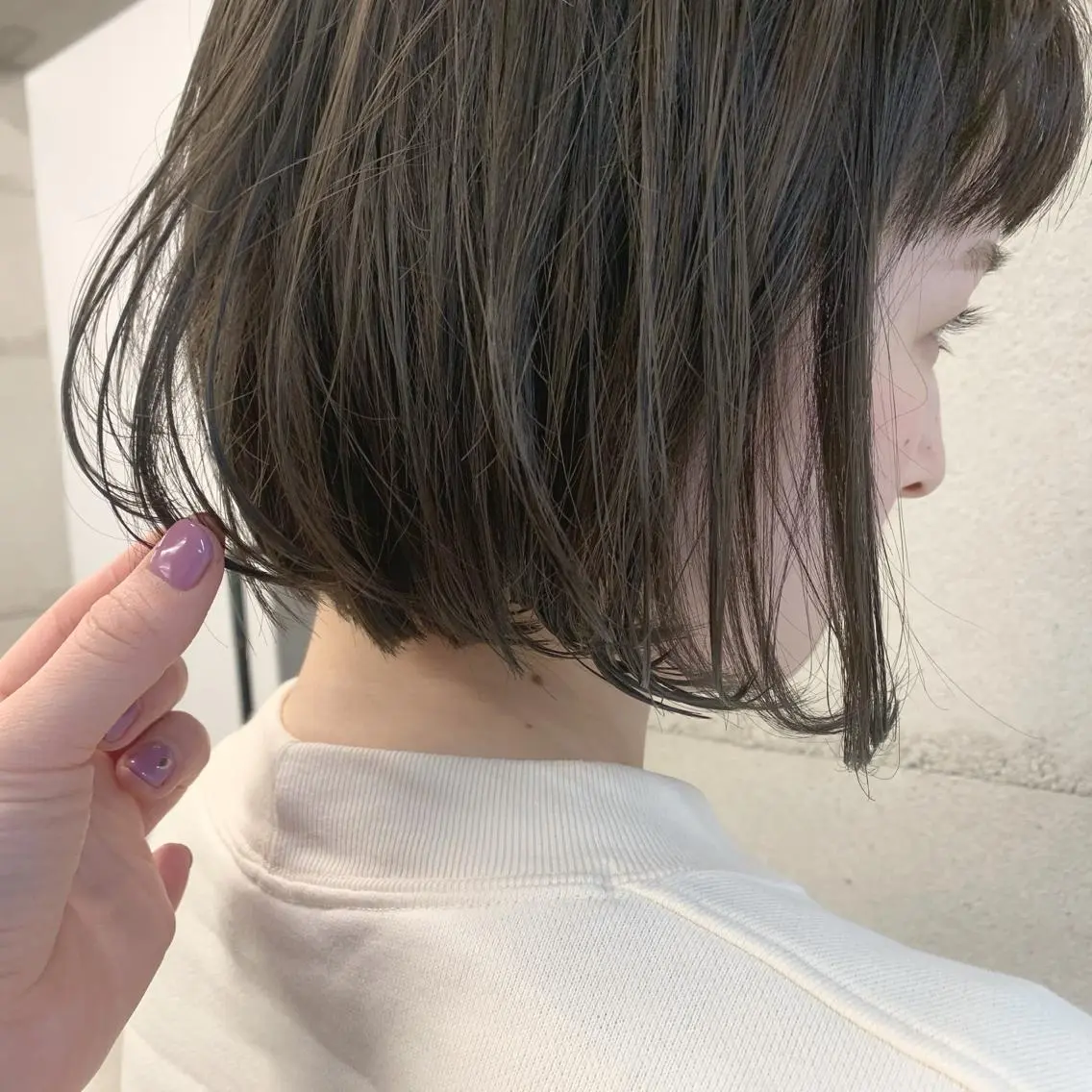 ショート カラー 透明感/オリーブ/ グレージュ/YUKAのヘアスタイル