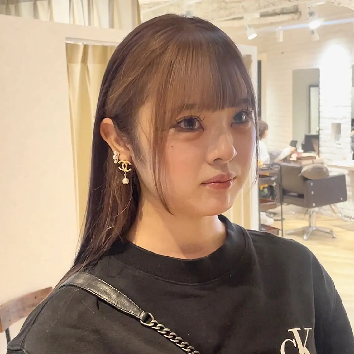 セミロング 前田 菜奈子のヘアスタイル