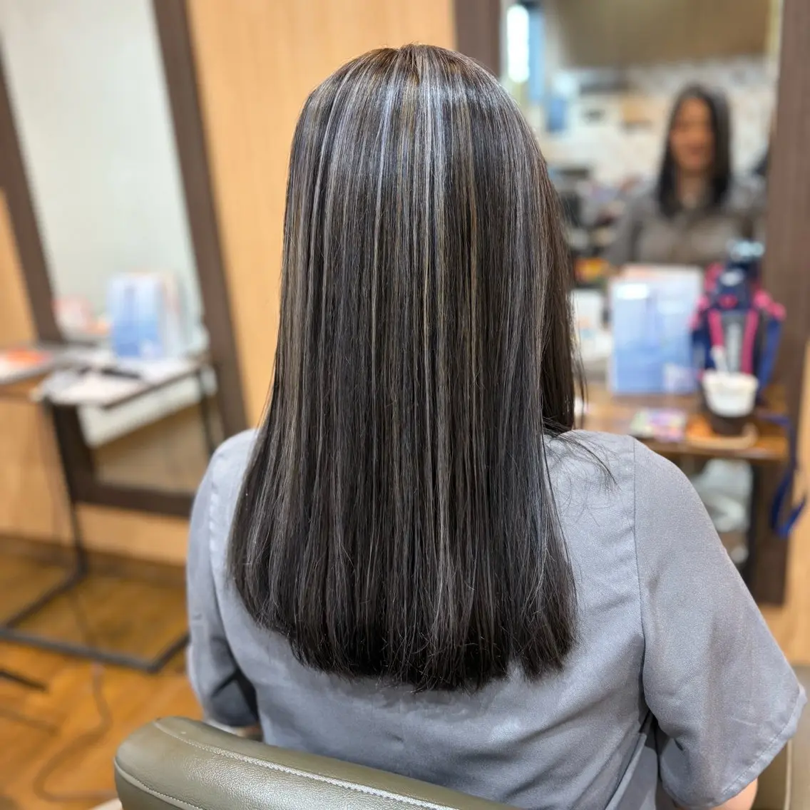 ロング MOLLA ✂️辻桃加のヘアスタイル