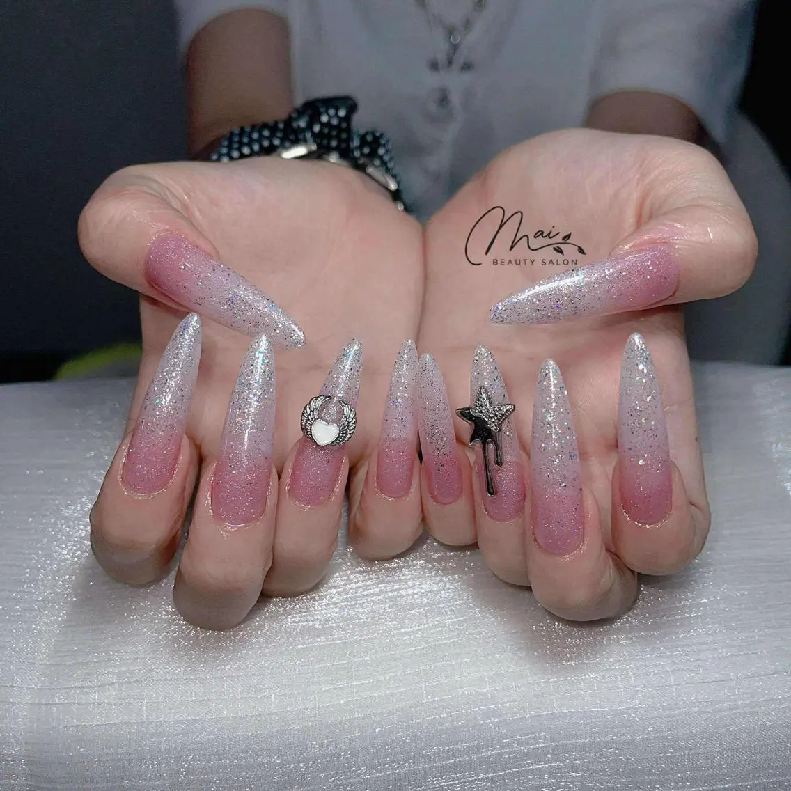ネイル ジェルネイル パラジェル ワンホンネイル MaiBeauty マイ マイのネイルデザイン