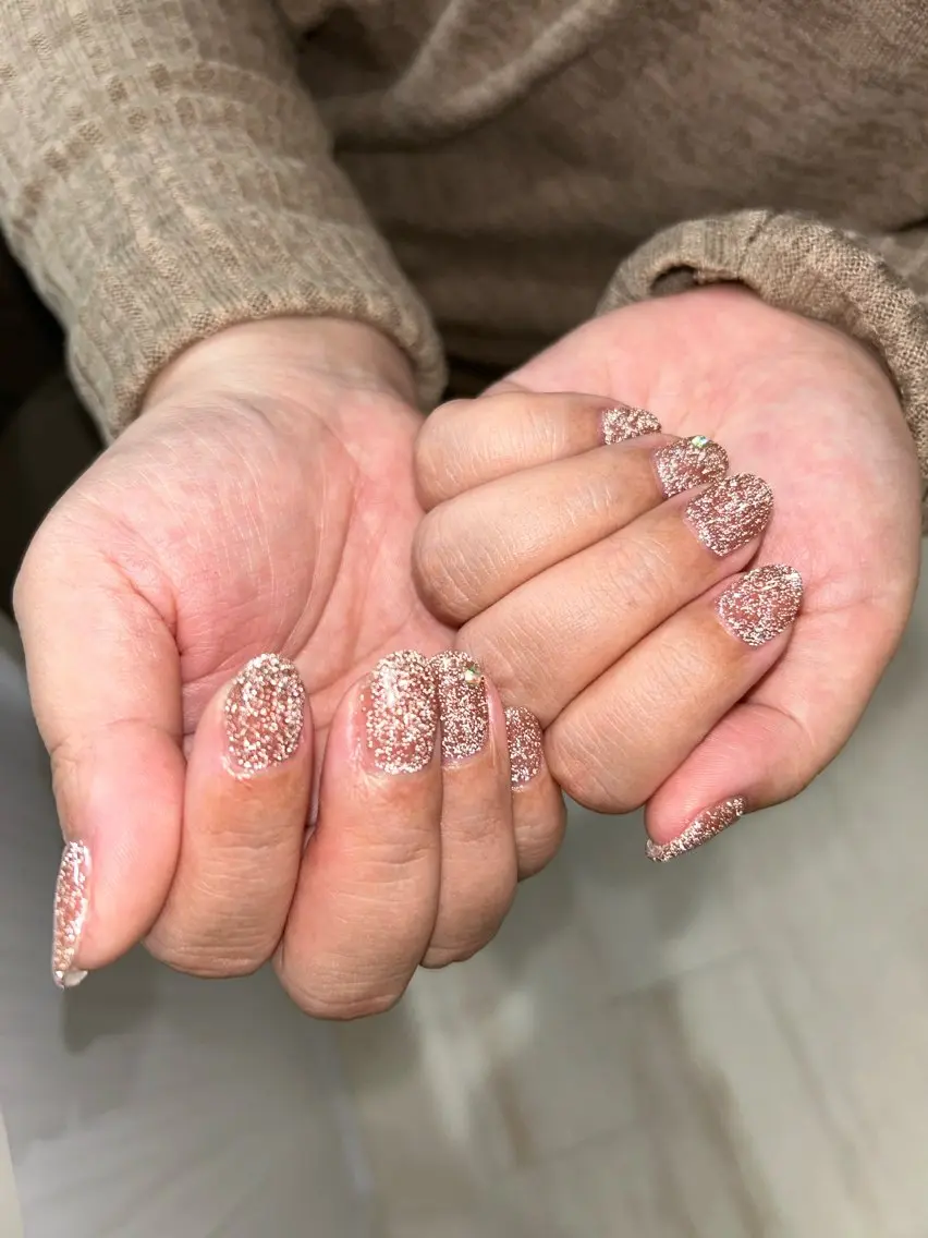 ネイル フラッシュネイル フットネイル フレンチネイル ラメ(グリッター) ラメグラデーション H3 hitoのネイルデザイン