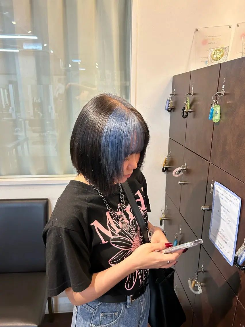 ミディアム カラー デザインカラー ヘアカラー 桜井晶/ Blossom大山店のヘアスタイル