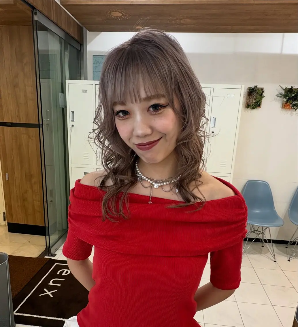 ロング ハイレイヤー レイヤーカット カット ヘアカラー トリートメント レイヤー/透明感 カラー/ユウカのヘアスタイル
