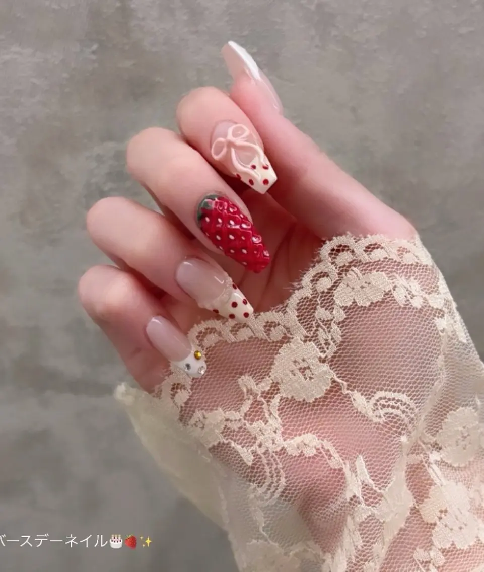 ネイル アートネイル オーロラネイル チークネイル 長さ出し フットネイル ハンドネイル Chan nailsのネイルデザイン