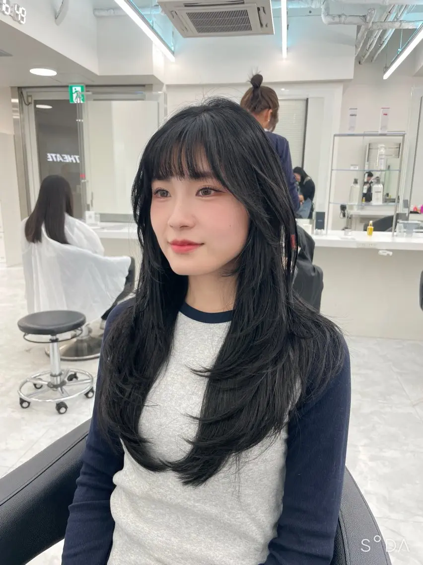 セミロング カット ヘアカラー MOE 福岡韓国ヘア✧︎のヘアスタイル