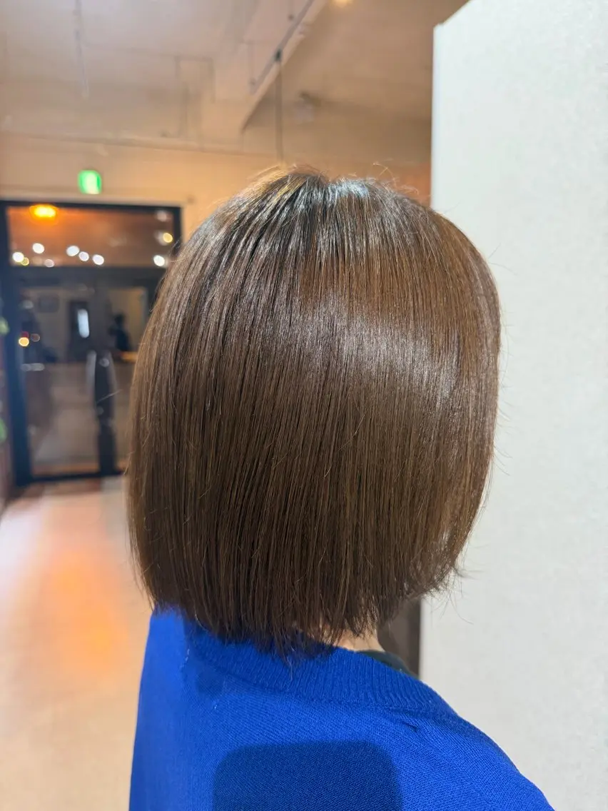 ショート ヘアカラー 西田 大雅のヘアスタイル