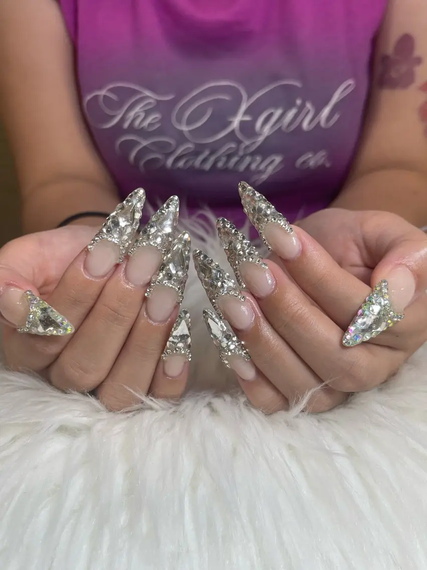 ネイル ハンドネイル NiJi Nailsのネイルデザイン