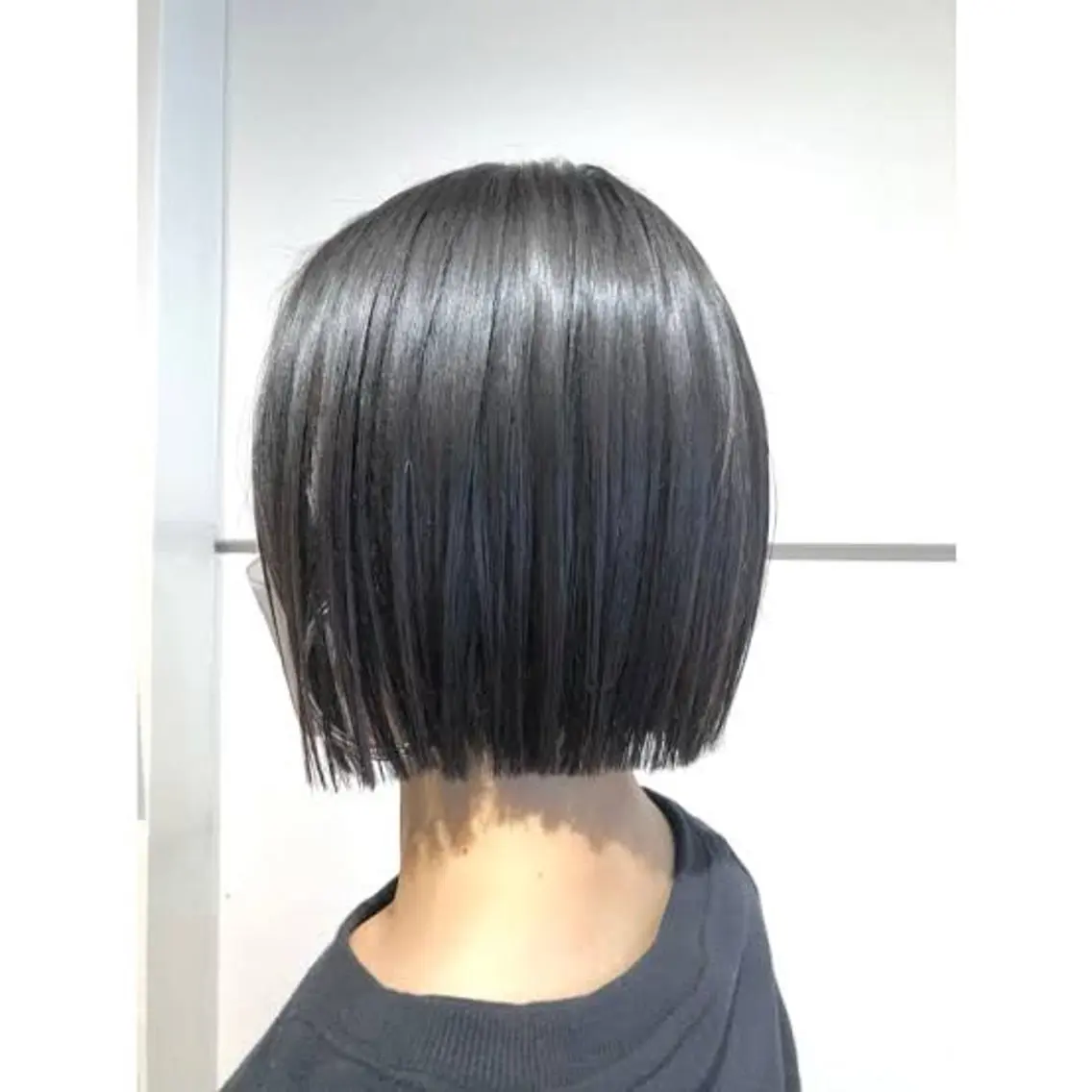 ショート 鈴木 彩純のヘアスタイル