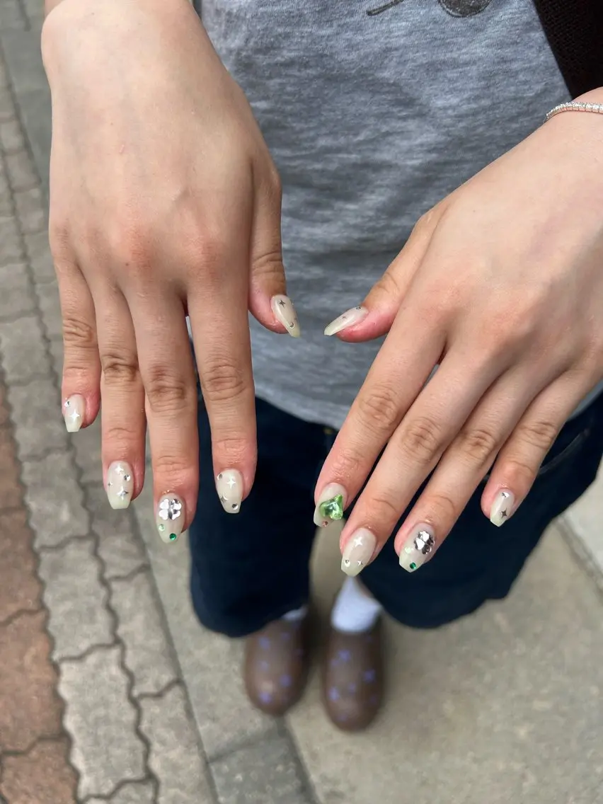 ハンドネイル muchanail 🎀のネイルデザイン