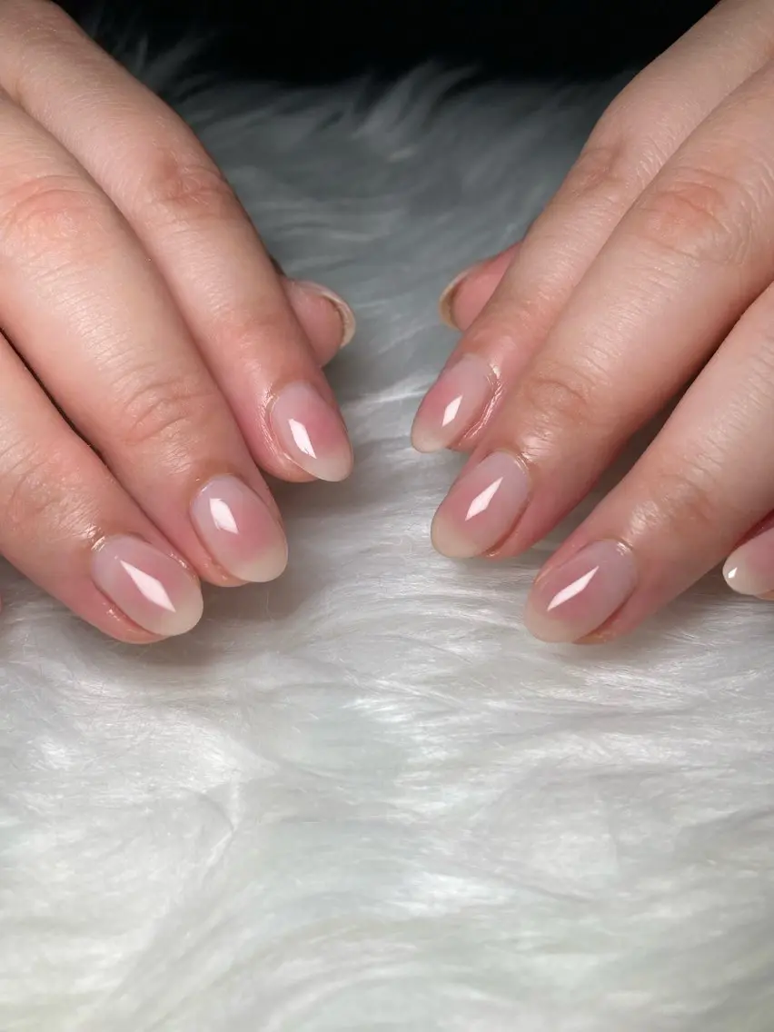 ネイル チークネイル @yuiyuiyui nailのネイルデザイン