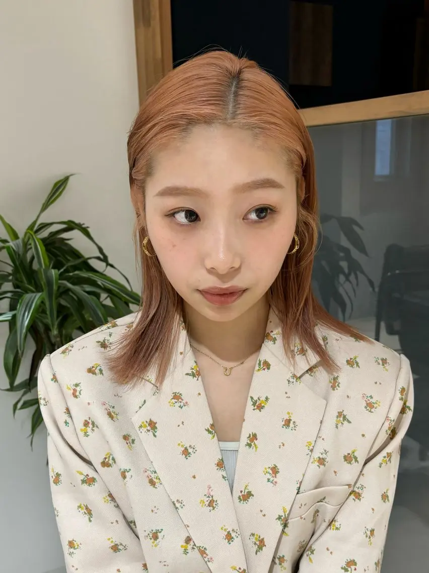 ミディアム カラー ヘアカラー トリートメント mei|顔まわり ×透明感カラーのヘアスタイル