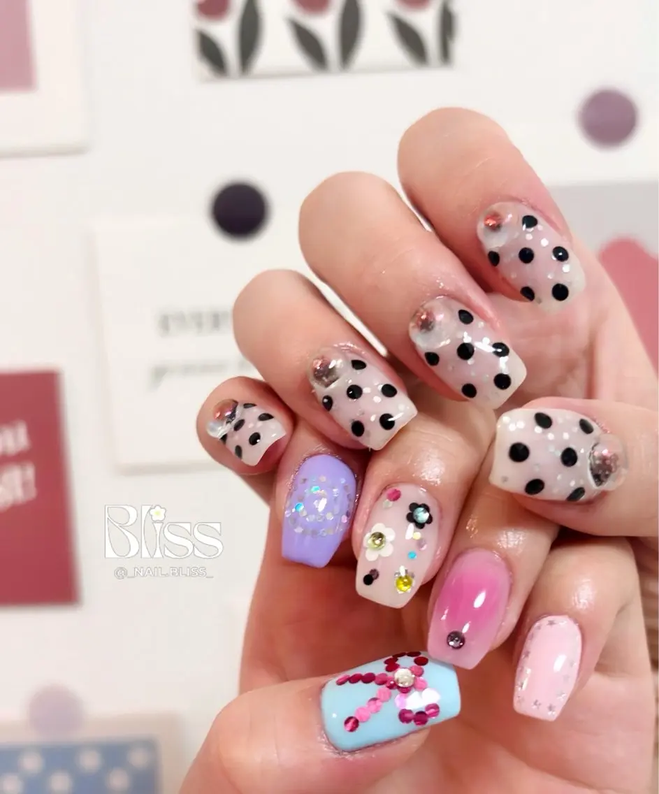 ネイル アートネイル ハンドネイル NAIL BLISSのネイルデザイン