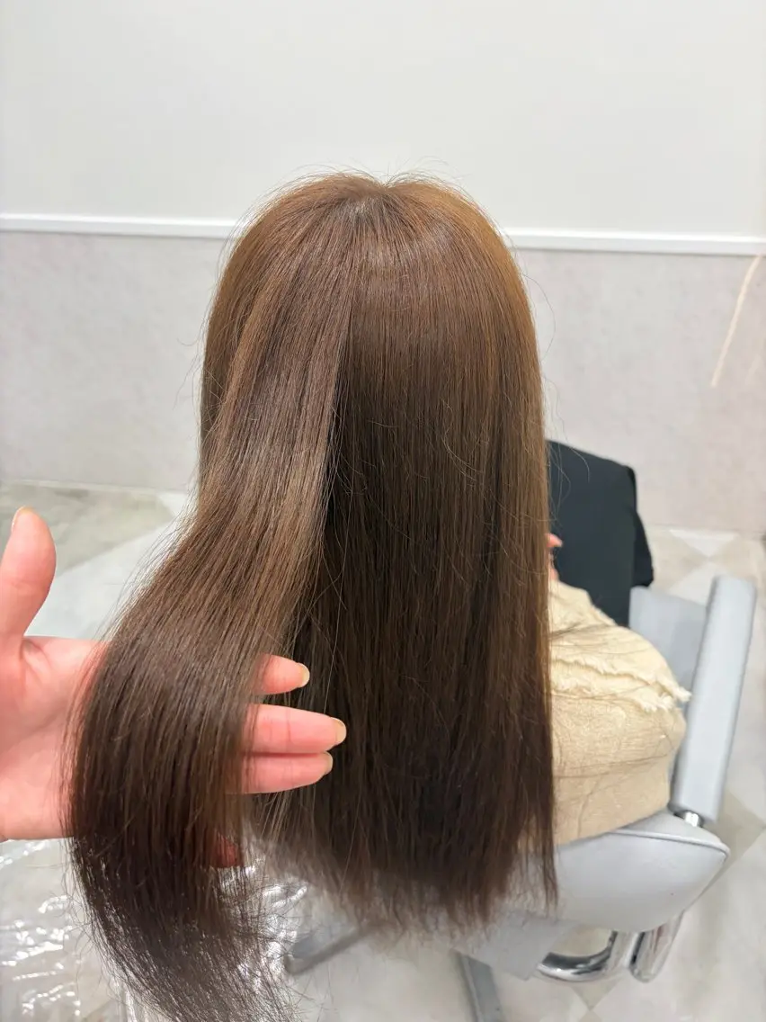 セミロング ヘアカラー 福与 美和のヘアスタイル