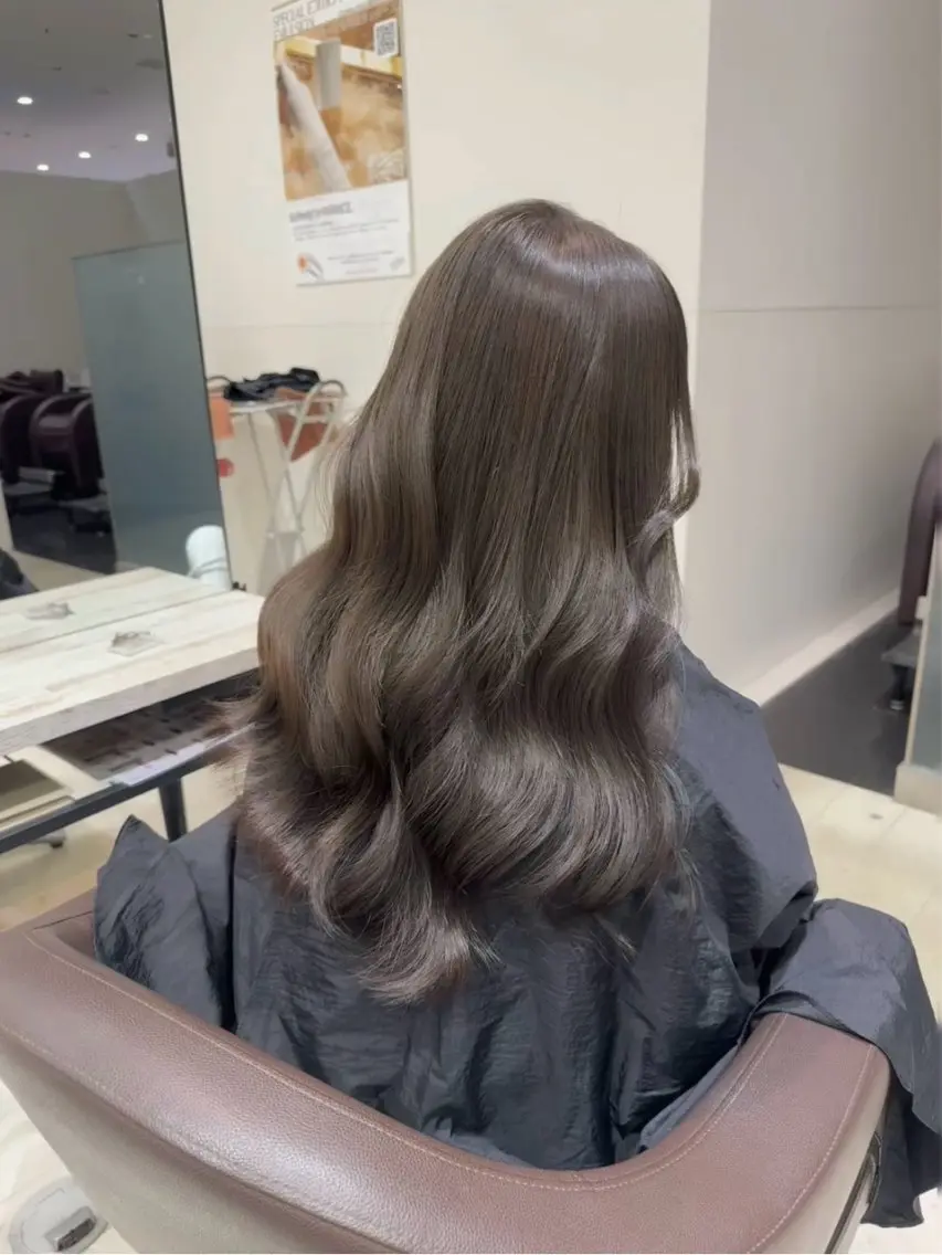 ロング カット ヘアカラー トリートメント 艶カラー /顔周り◎ 小川泰輝🫧のヘアスタイル