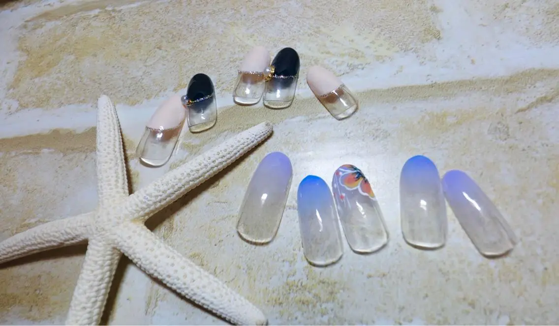 ネイル オフィスネイル 'mm  (ミリ) ＭＡＮＡＭＩのネイルデザイン